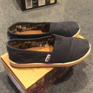 Toms Classic Youth